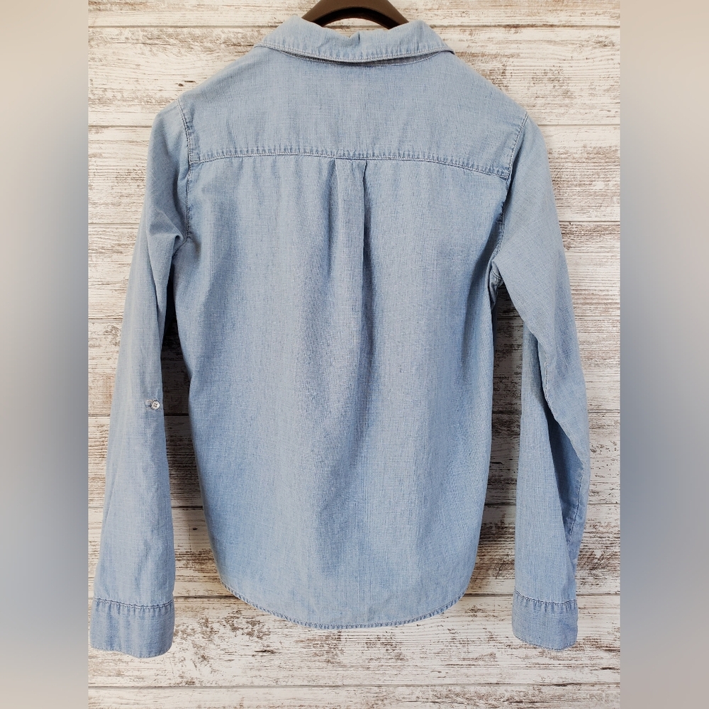 C&C California Chambray Tie Front Button Down Shirt Blue - Picture 5 of 12